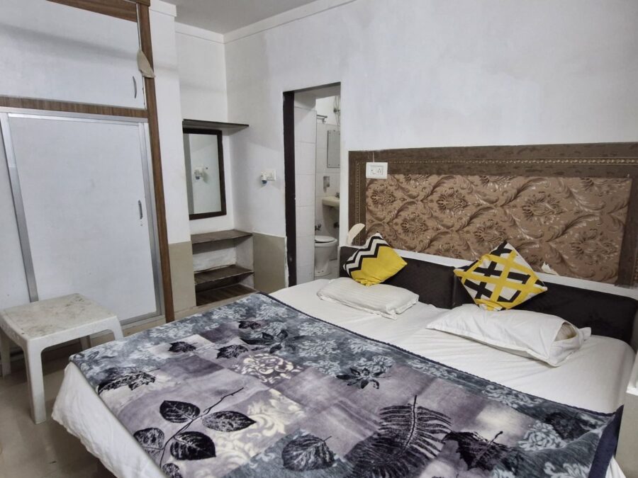 Deluxe Room — The Shine Inn, Udaipur