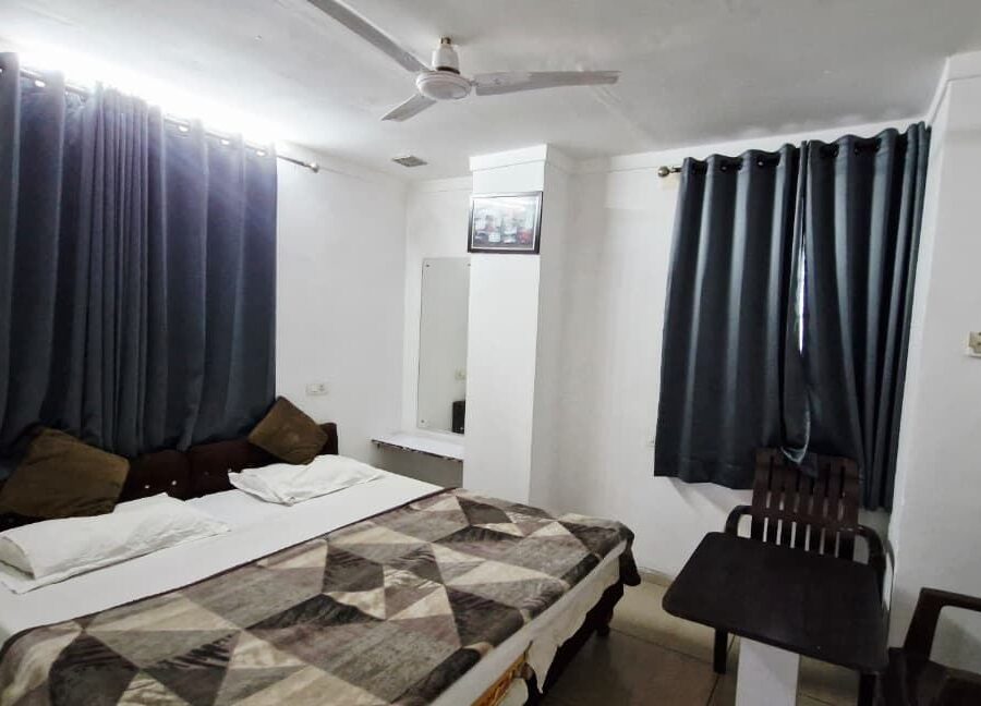Standard Double Room — The Shine Inn, Udaipur